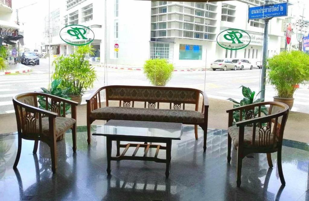 Tanaphat Hatyai Hotel Hat Yai Exterior photo